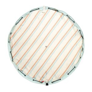 PLAY&GO Outdoor Stripes χαλάκι παιχνιδιού - τσάντα 2 σε 1 με ρίγες, φορεμένο στον ώμο για παραλία και outdoor χρήση.